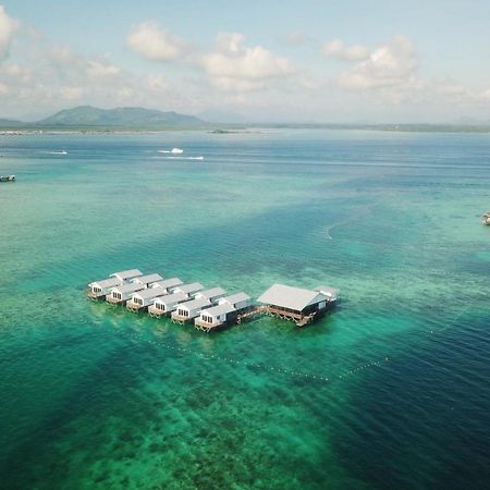 Shun Shun Water Bungalows Hotel Semporna Exterior foto