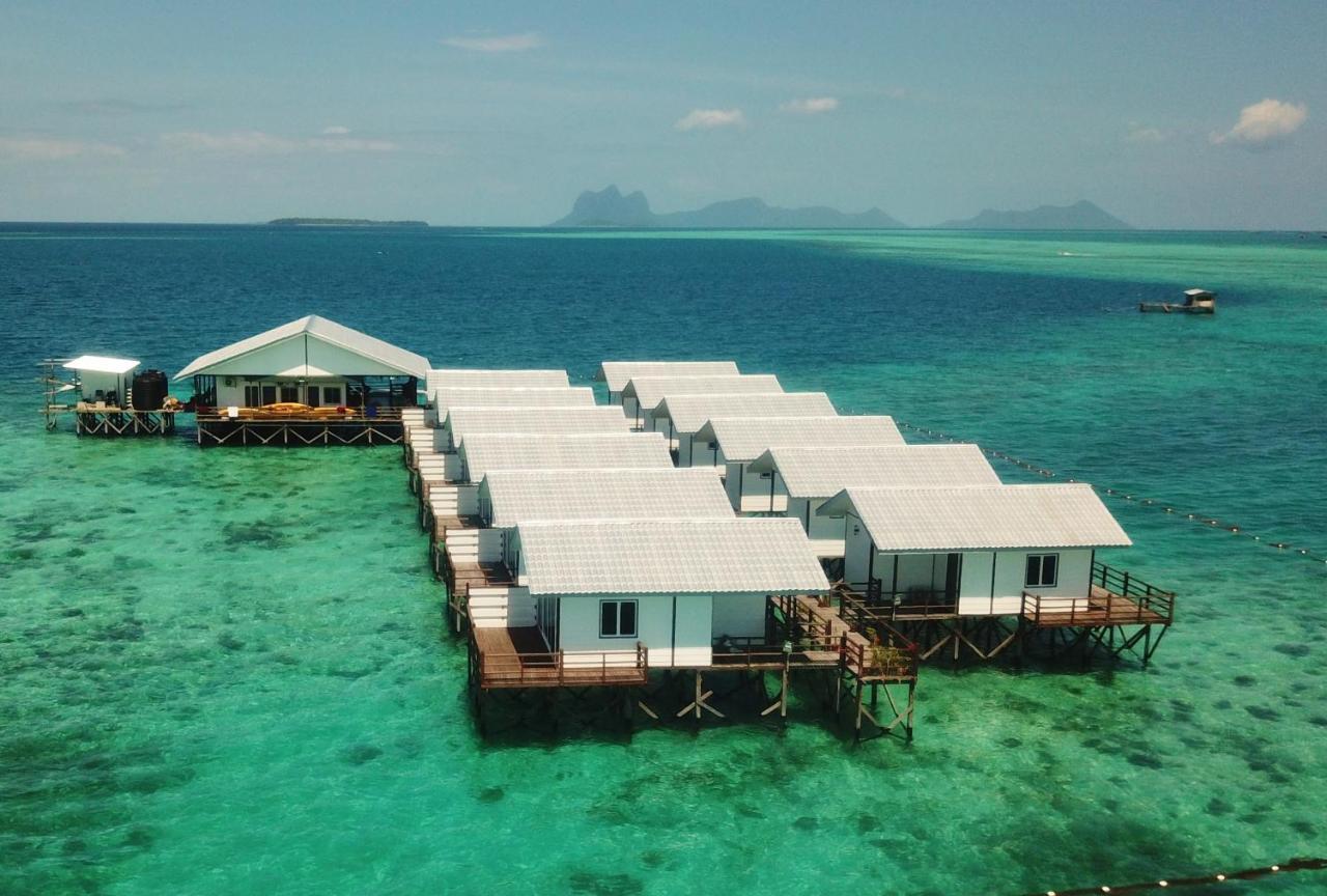 Shun Shun Water Bungalows Hotel Semporna Exterior foto